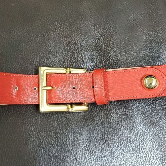 Authentic Red leather gold buckle Carlos Falchi belt M Medium - Picture 3 of 3